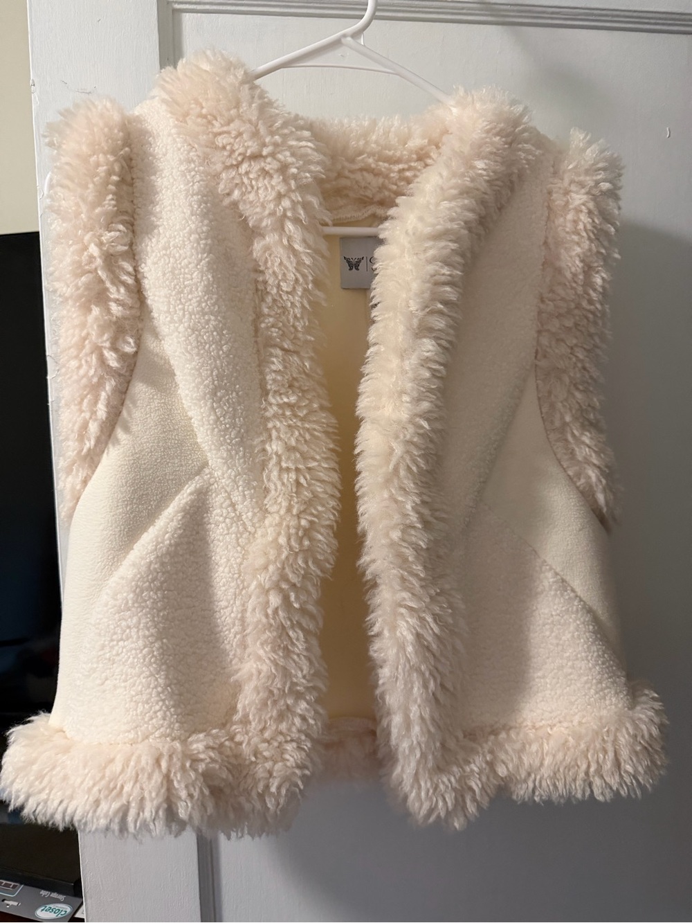 Jessica Simpson Cream Faux-Sherpa Kids Vest